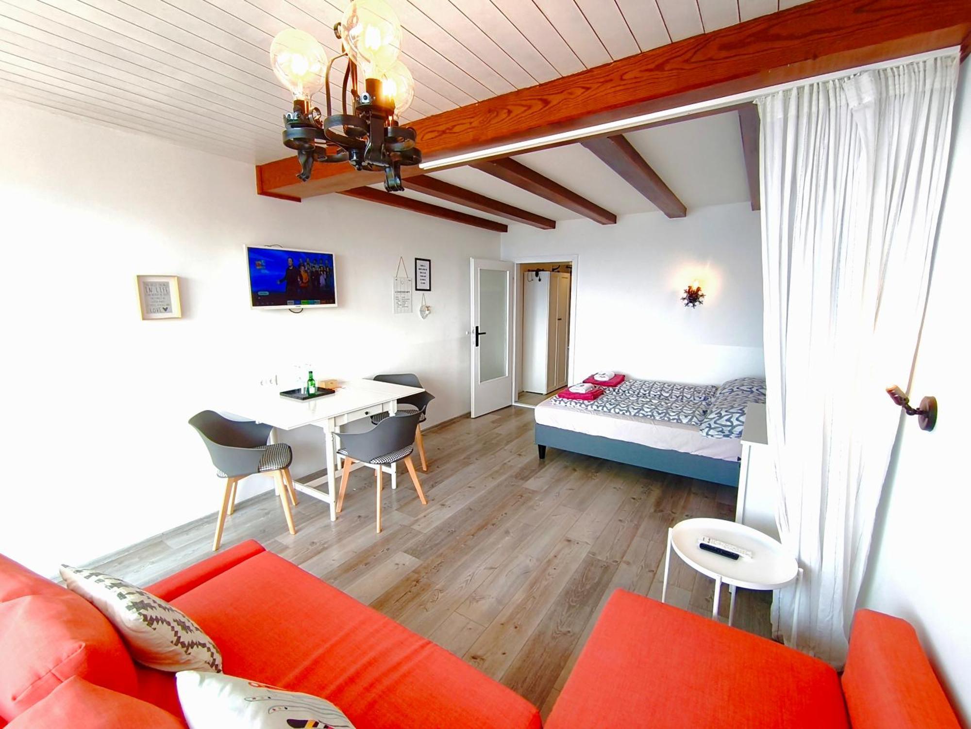 Mooki Mountain & Pool Gerlitzen Apartment Kanzelhohe Eksteriør billede